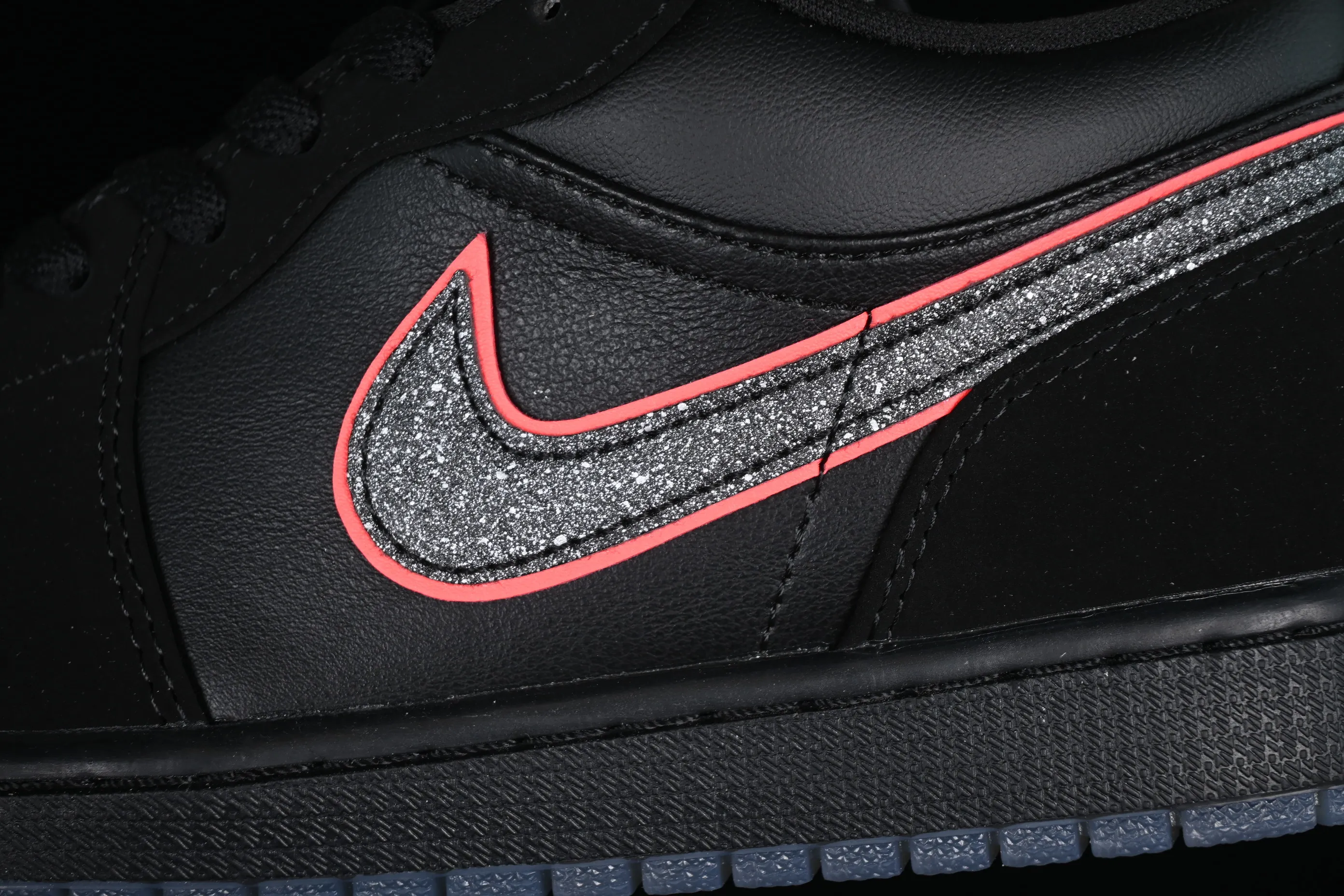 All categories Air Jordan Jordan series basketball shoes Air Jordan 1 Low Z version Air Jordan 1 Low "Red Orbit" AJ1 Joe 1 track black and red low-top cultural casual sneakers CK3022-006